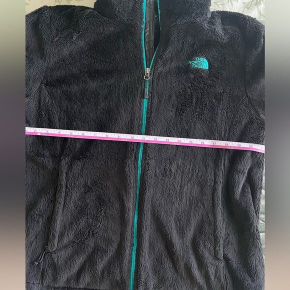 EUC The North Face Osito Jacket. Black with teal accents. Size XL - Picture 7 of 9